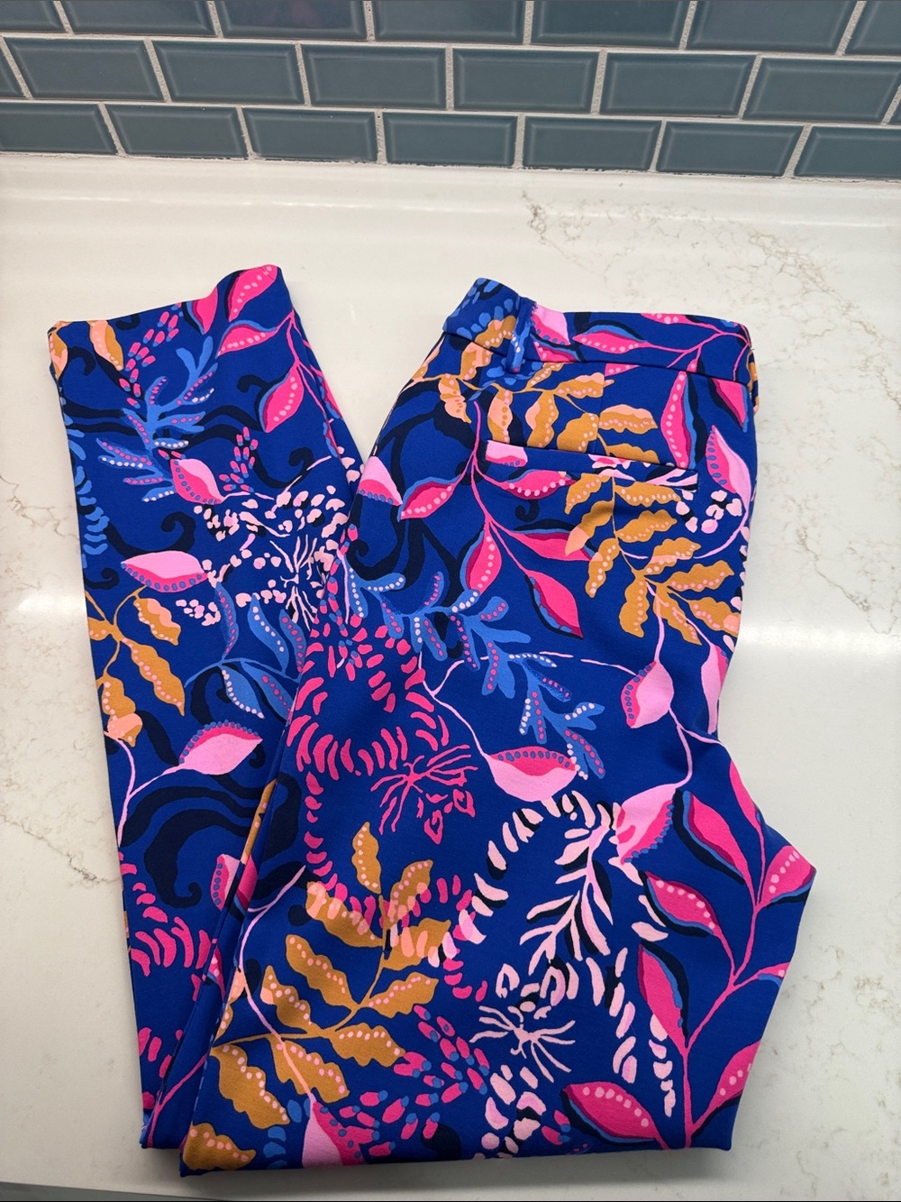 Lilly Pulitzer Navy Blue Pink & Mustard Floral Skinny Pants